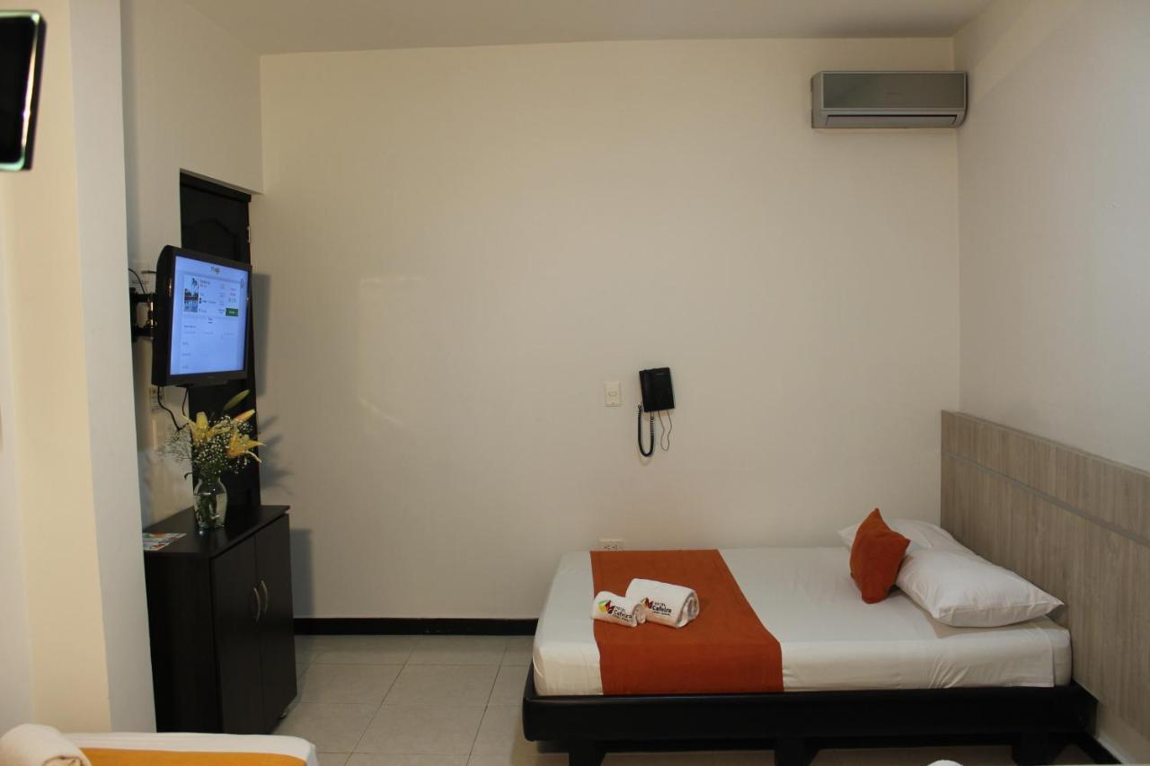 Hotel Cafeira Перейра Екстериор снимка